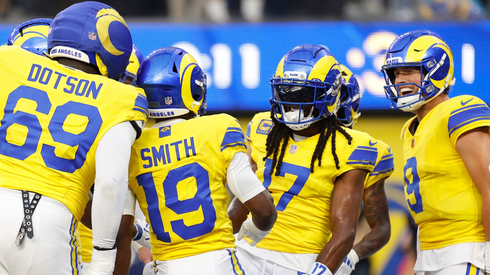 Stafford and Adams Lead Rams to Dominant 28-6 Win Over Giants