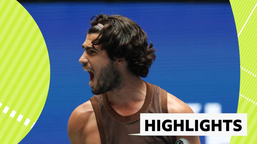 Alcaraz Returns to US Open, Advances to Second Round