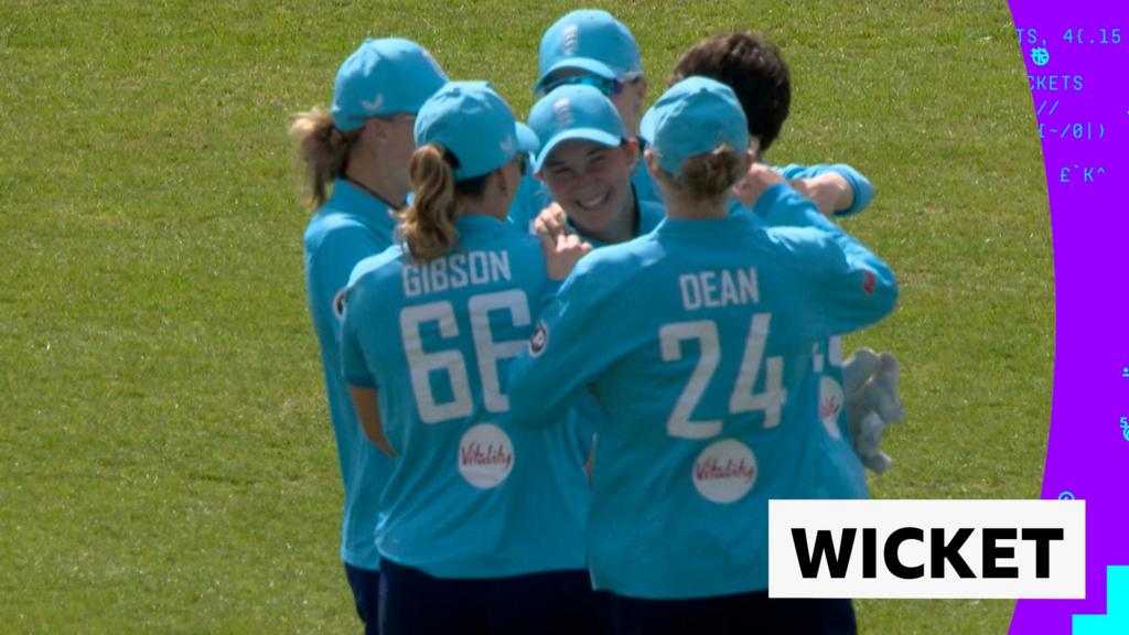 One-handed Screamer: Alice Capsey’s Stunning Debut Catch