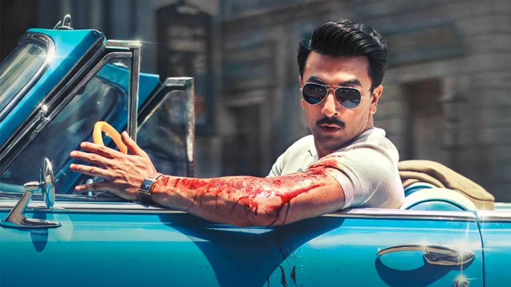 Ranbir Kapoor Shows Bullet Wound in New 'Love & War' Image