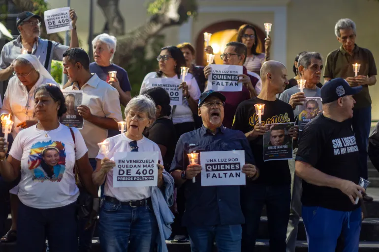 Venezuela releases 39 political prisoners after new talks